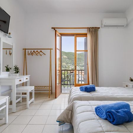 White Lily Aparthotel Skopelos Town Bagian luar foto