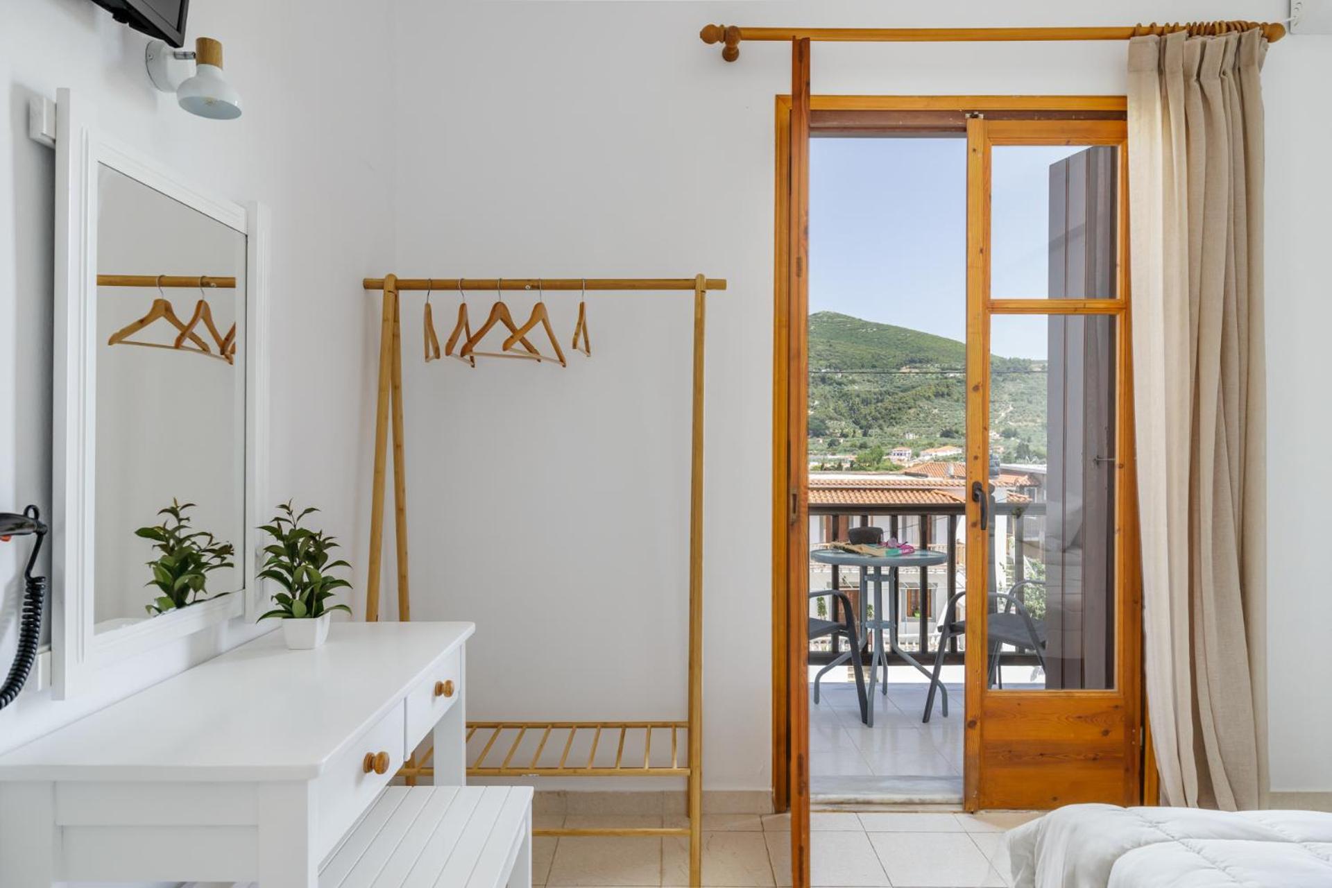 White Lily Aparthotel Skopelos Town Bagian luar foto