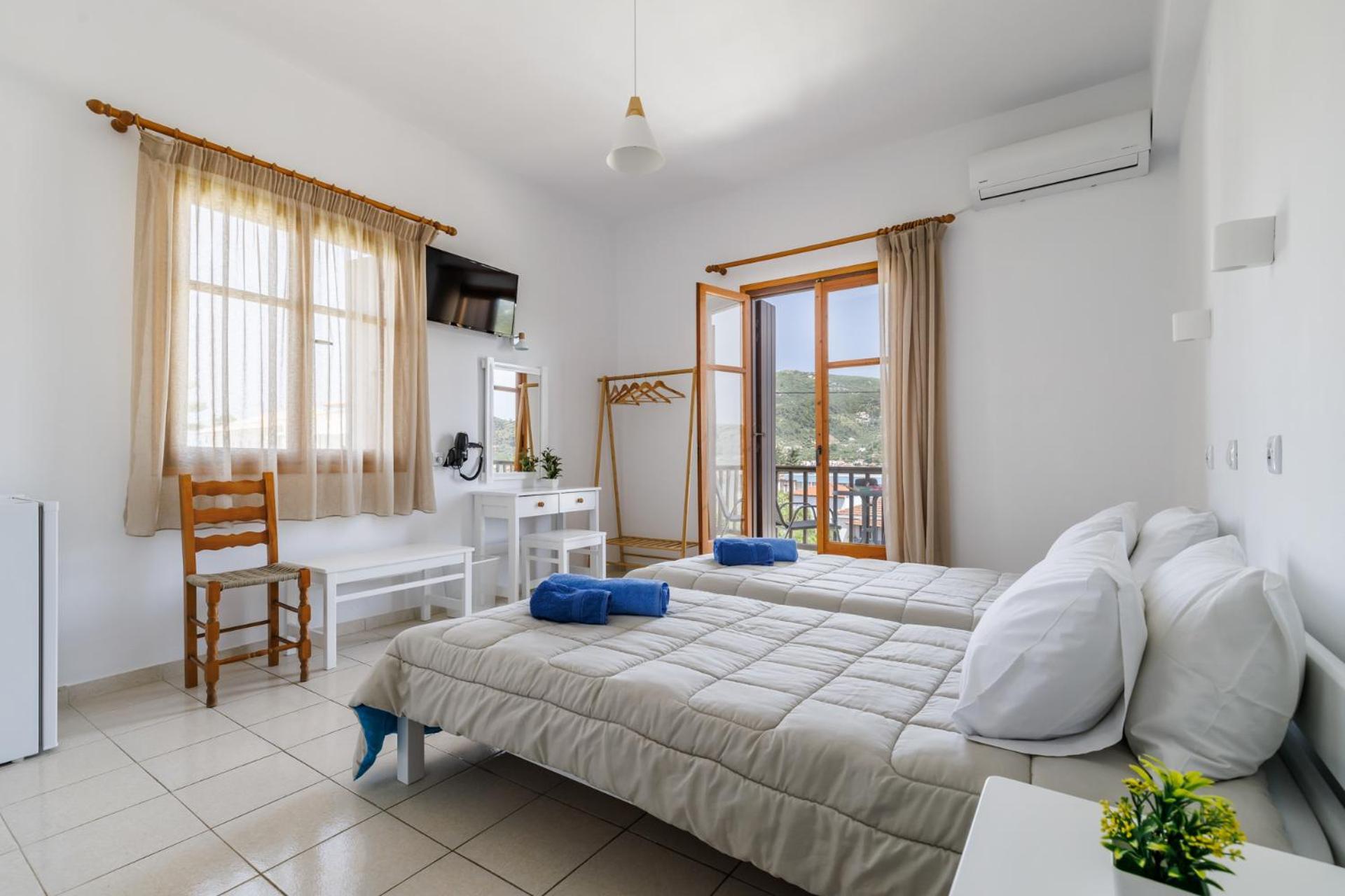 White Lily Aparthotel Skopelos Town Bagian luar foto